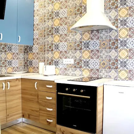 Appartement 2v1 - Blloku Ls Tirana