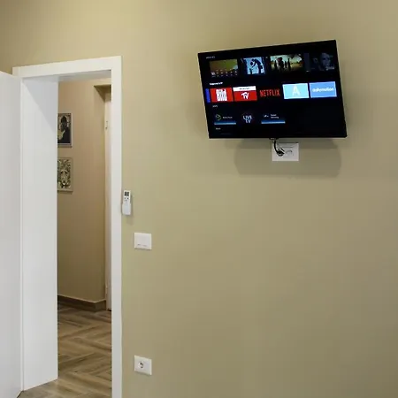 2v1 - Blloku Ls Appartement