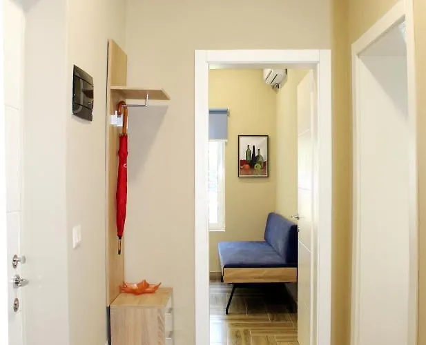 2v1 - Blloku Ls Tirana