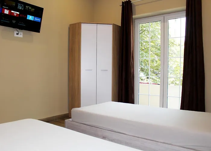 2v1 - Blloku Ls Appartement Tirana